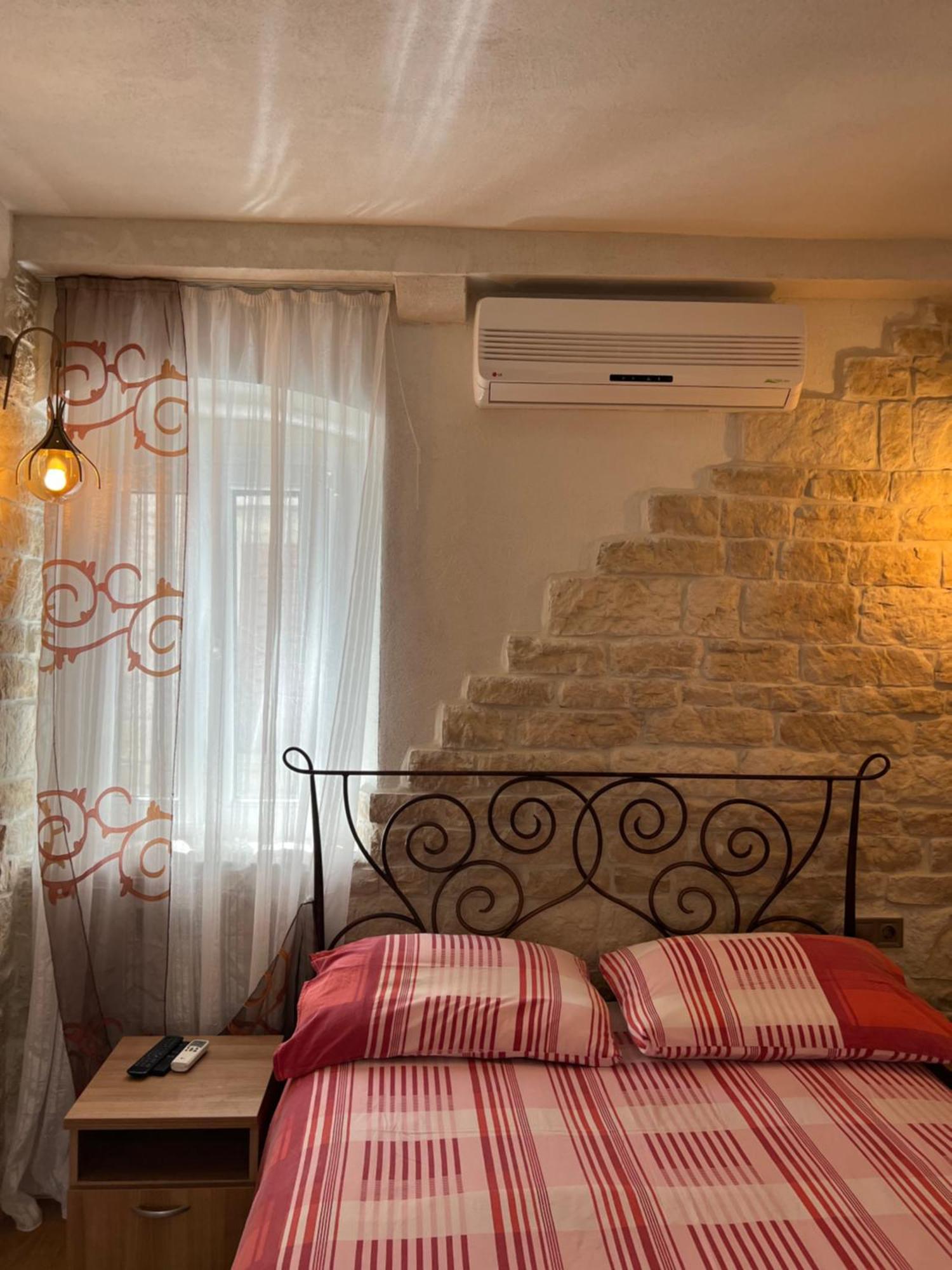 Apartment Nikolina Trogir Exterior foto